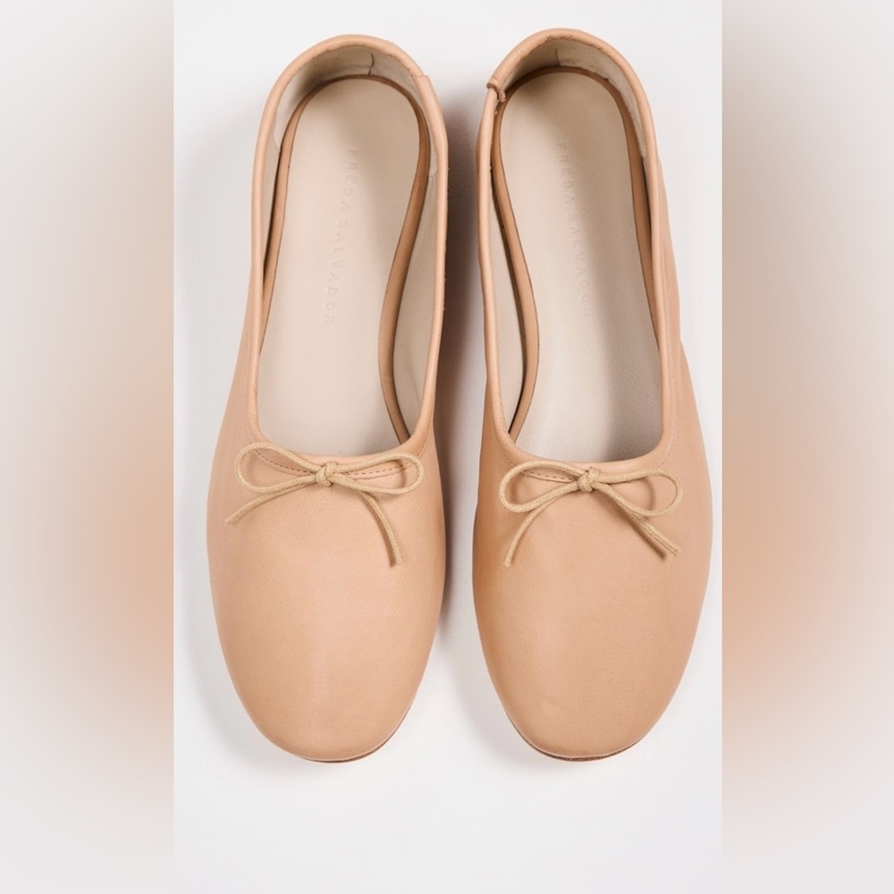 Freda Salvador Roma Ballet Flats Camel NEW - Picture 3 of 6